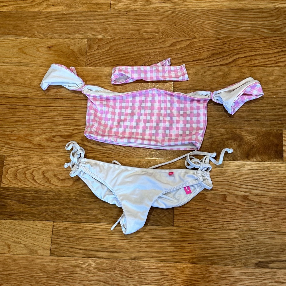 Bathing suit